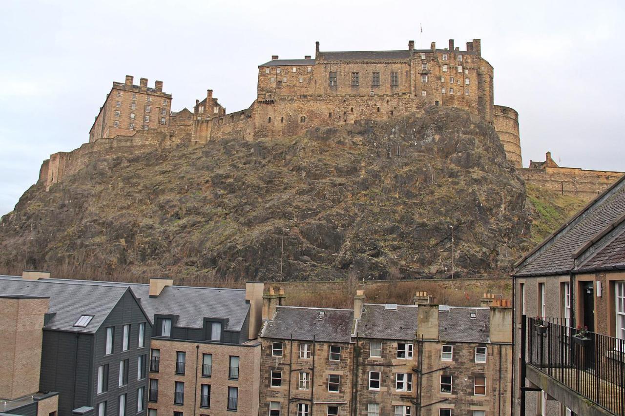 Cosy Castle Apartment Edinburgh Buitenkant foto
